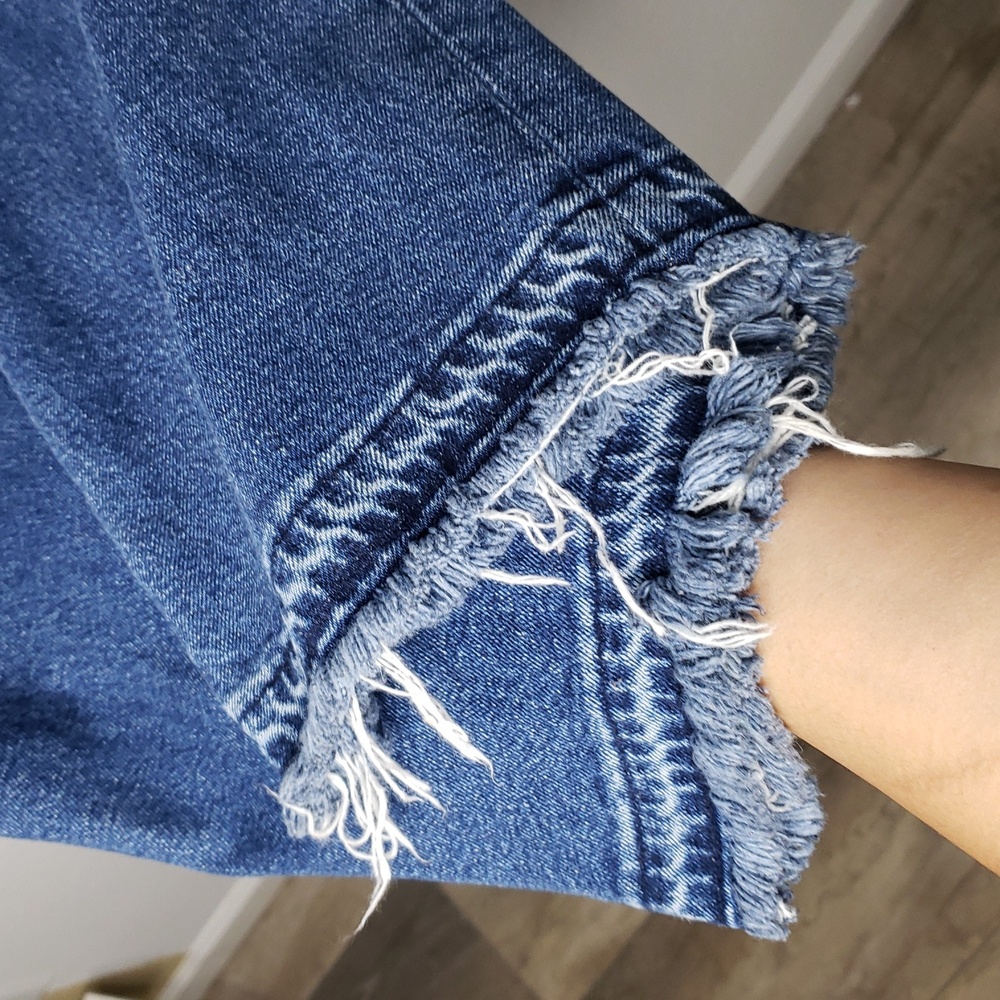 Old Navy High Rise OG Loose Secret Smooth Pockets Straight Jeans Size 12 Fringe - Picture 4 of 16